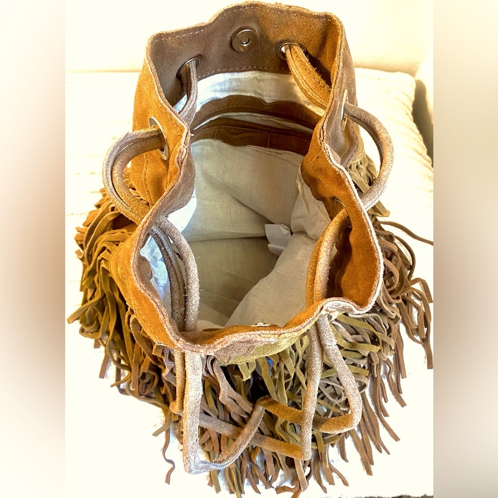 Vintage ZARA Cow leather fringe bag, adjustable straps Free spirited vibe - Picture 8 of 10